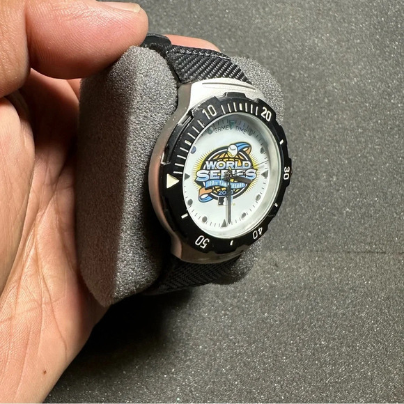 Game Time World Series 100th Anniversary Analog Quartz Watch Working New Battery - Picture 5 of 9